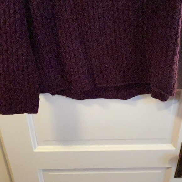 Vince bateau neck purple mini cableknit sweater large - Picture 3 of 8